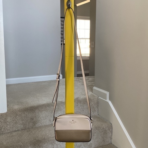 Kate Spade Mini Shoulder Bag ♠️ - Picture 5 of 6